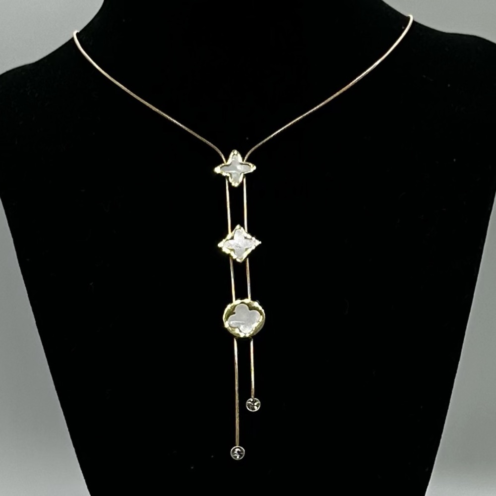 Four-leaf Clover NWT Pendant Necklace Stainless Steel Gold